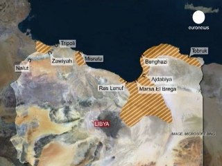 Kaddafi'nin uçakları cephanelikleri bombalıyor