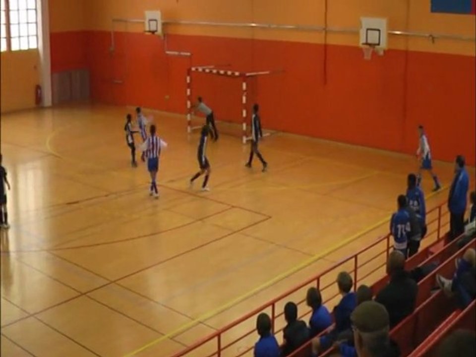 FUTSAL CROIX ROUSSE  CALUIRE vs CR ROUSSE 4  20 02 2011  II