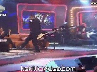 Cengiz Özkan ve Yazvuz Bingöl Beyaz Giyme Söz Olur Canlı