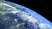 la terre vue de l'espace depuis la navette Endeavour(Grâce à un nouveau satellite, Suomi NPP,La NASA dévoile des images exceptionnelles de la Terre illuminée la nuit)