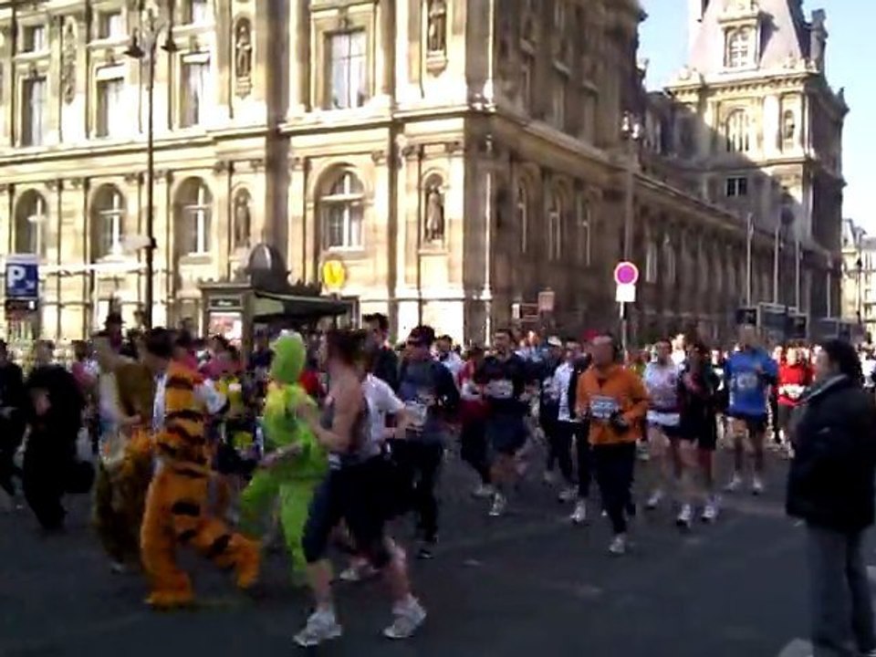 Semi-Marathon de Paris 2011 - Hotêl de ville 1/2