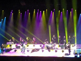 Mam'selle Louisiane début Sardou Zénith Orléans 05 03 2011