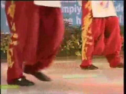 13 9.Türkçe Olimpiyatları Endonezya Kırklareli halk oyunları