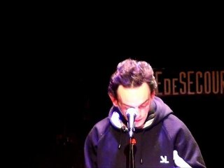 14 Furby Knight Fever - scène slam mons - 24-02-11