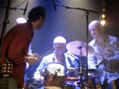 Soulève ta jupe- Karpatt - Hublot Nancy - 5.03.11