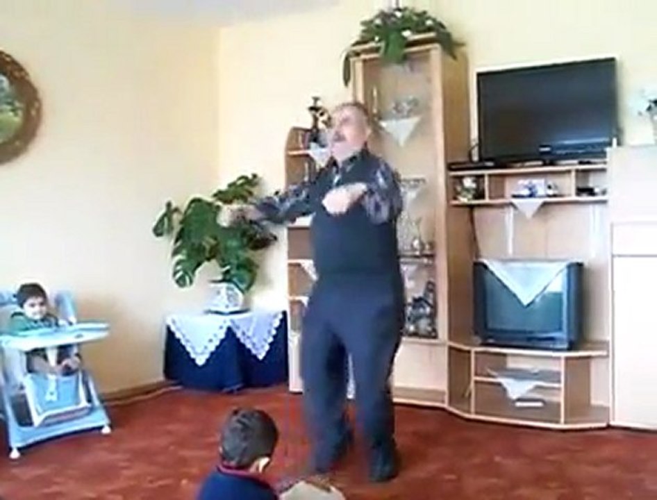 APACI DANSI - HASAN BABA - www.eyupogluevdenevenakliyat.com