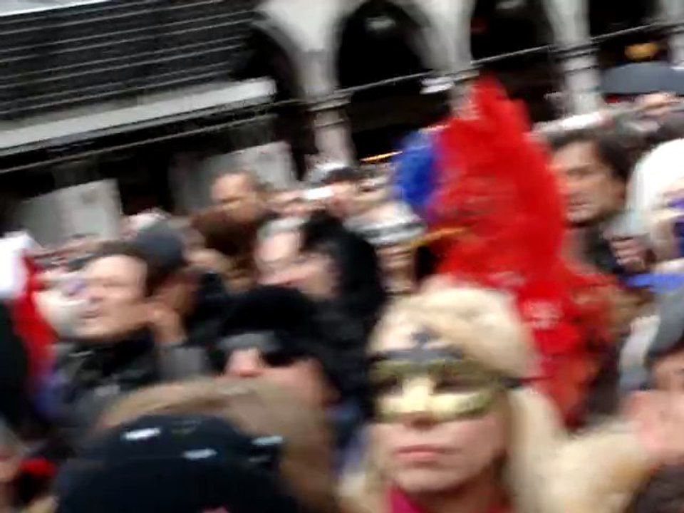 CARNAVAL VENISE L'ENVOL DE L'ANGE  28/02/2011  (suite)