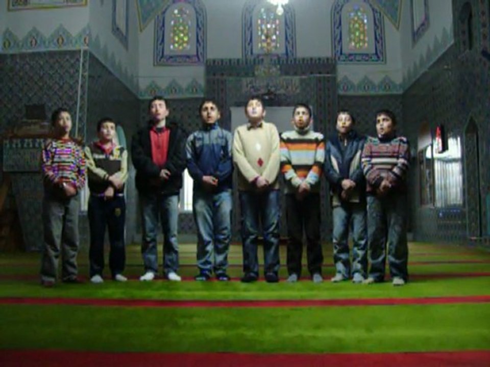 103_0015 YER AĞLIYORDU HAMZAYA (İLAHİ)