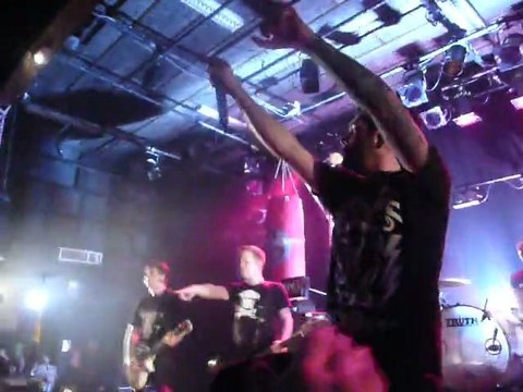 A Day To Remember live in CCO, Lyon 2011 (3)