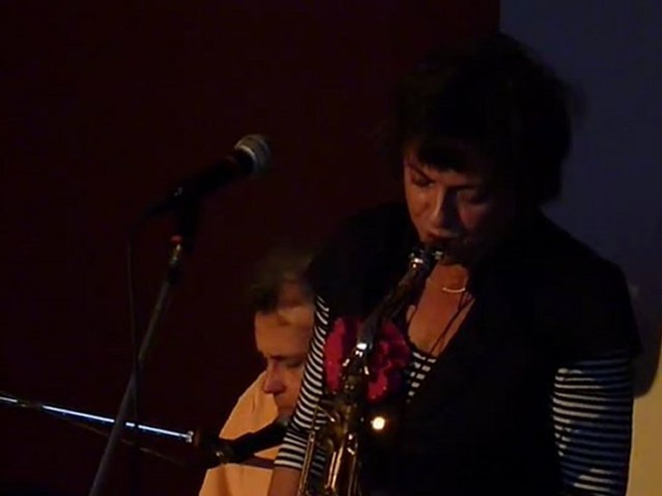 Caroline Thomas