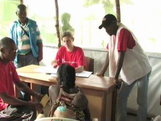 Refugees flee Ivory Coast into Liberia