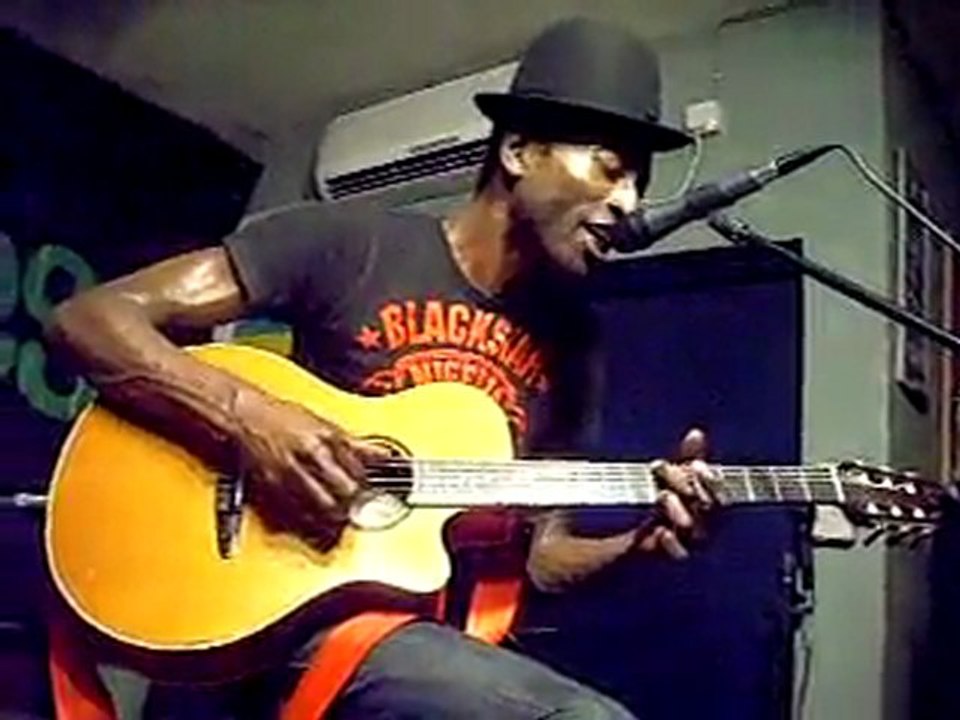 KEZIAH JONES - 1973 - LIVE - JAZZHOLE LAGOS, NIGERIA