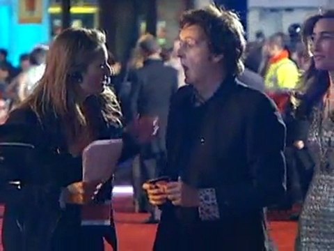 Robbie says 'no' to Simon Cowell