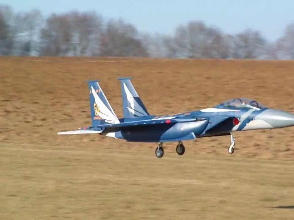 Geiler Jet / Erstflug Landung