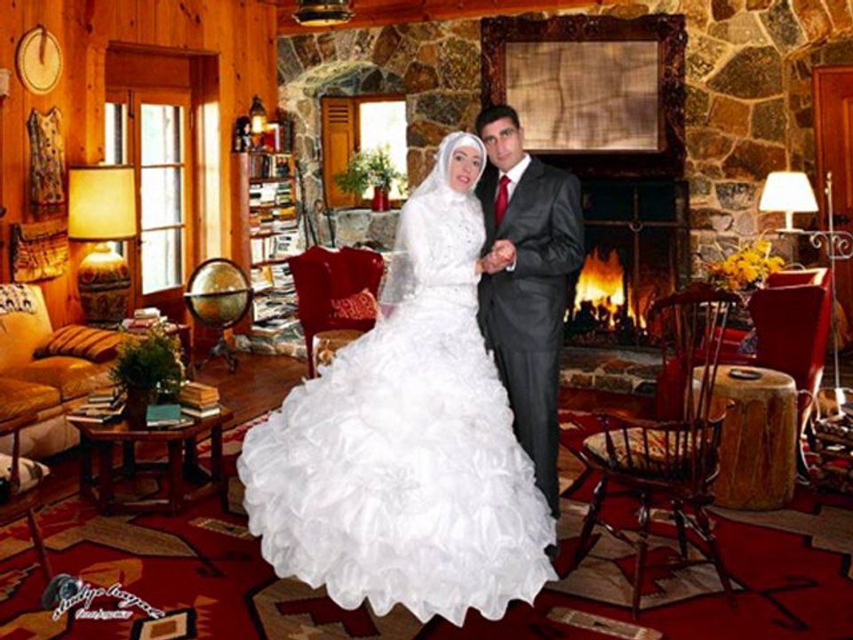 EFİLOĞLU MODA EVİ & TÜRBAN TASARIM 001