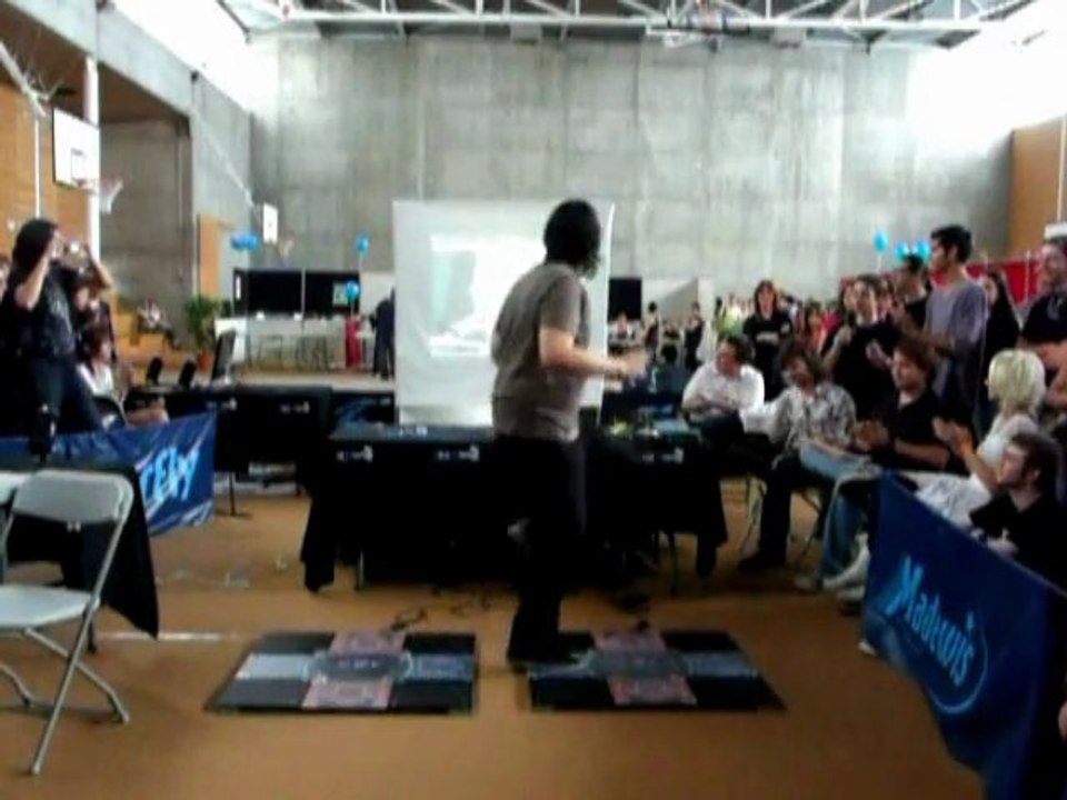 DDR Style EM'2010 - Math the nem - Long train runnin' (4e)