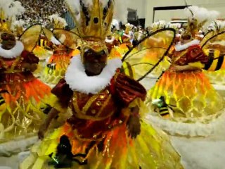 Segunda noche de Carnaval en Rio
