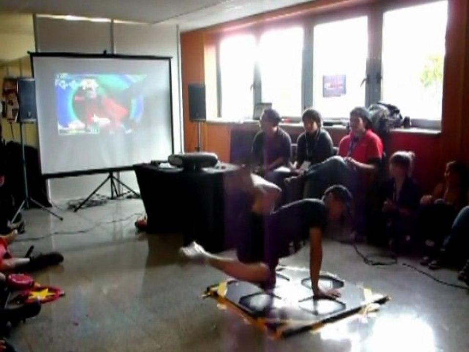 DDR Style CJE'2010 - Hideki - Hit' n' slap (3e)