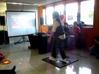 DDR Style CJE'2010 - Totoro - Play that funky music (5e)