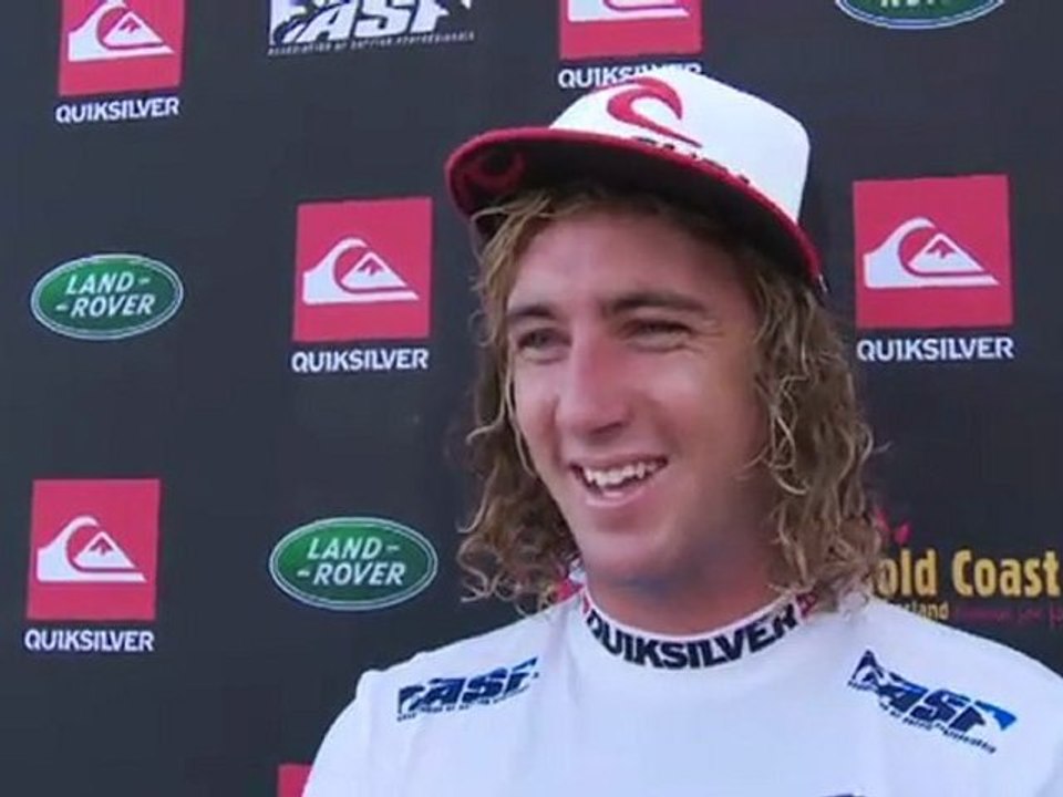Kelly Slater vs. Matt Wilkinson at Quiksilver Pro Gold Coast