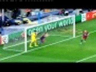 Fc Barcelona Vs Arsenal 3-1 Sky Sports Interview Van Persie