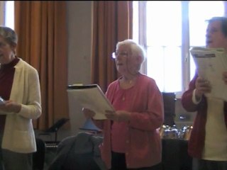 "Un autre monde", par la chorale du troisième âge