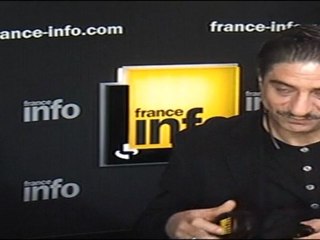 Simon Abkarian pour les beaux mecs