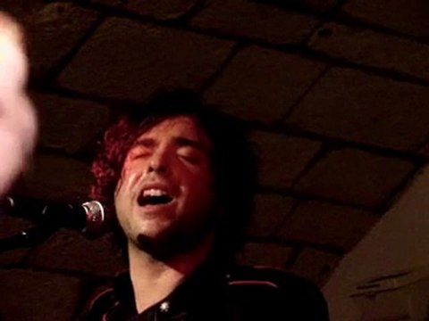 Arno SANTAMARIA Ecoute les parler Live Bourges 2011