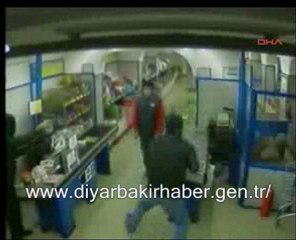 diyarbakır bağlarda bim marketi böyle soyuldu