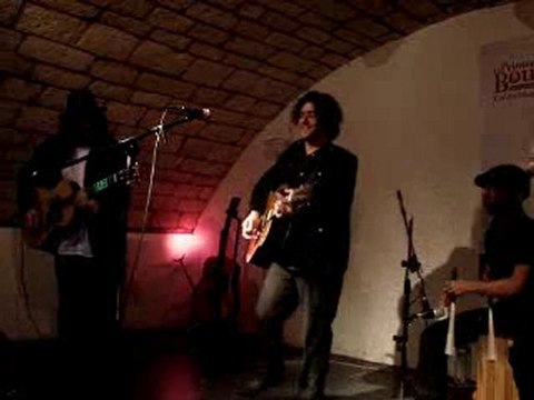 Arno SANTAMARIA Demain Live Bourges 2011