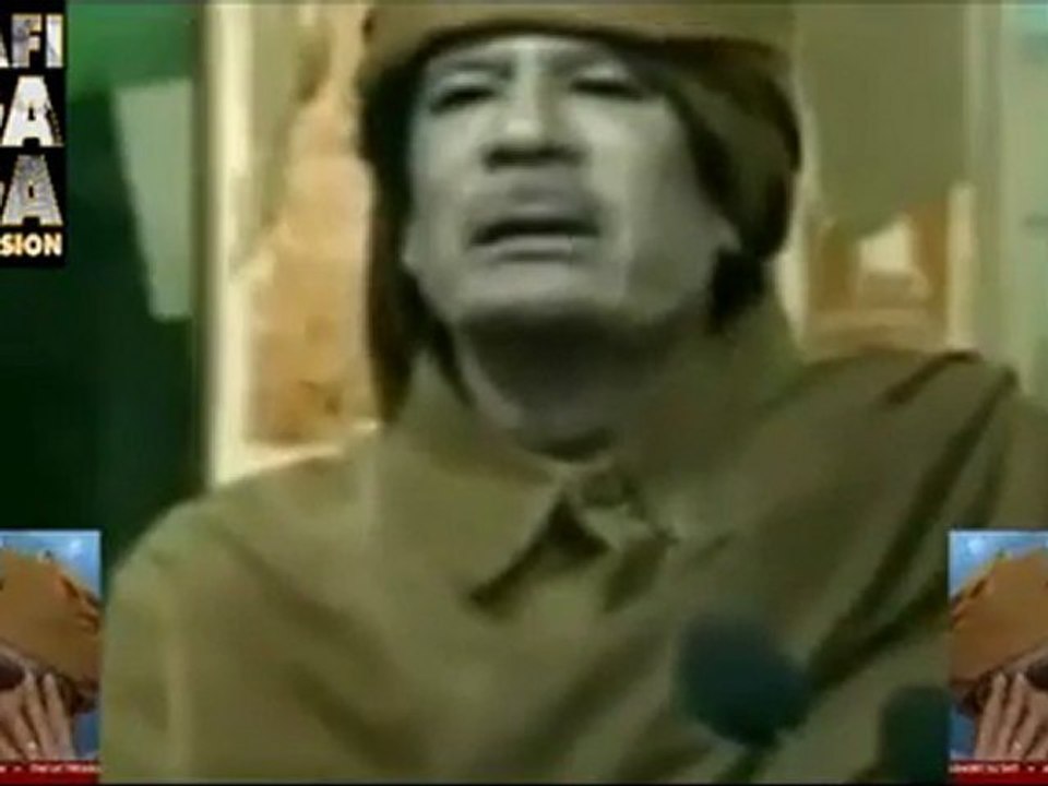 Mouammar Kadhafi : "They Love Me All" Chanson Remix 2011