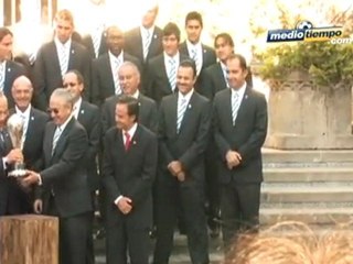 Medio Tiempo.com - Felipe Calderón recibió a los Rayados