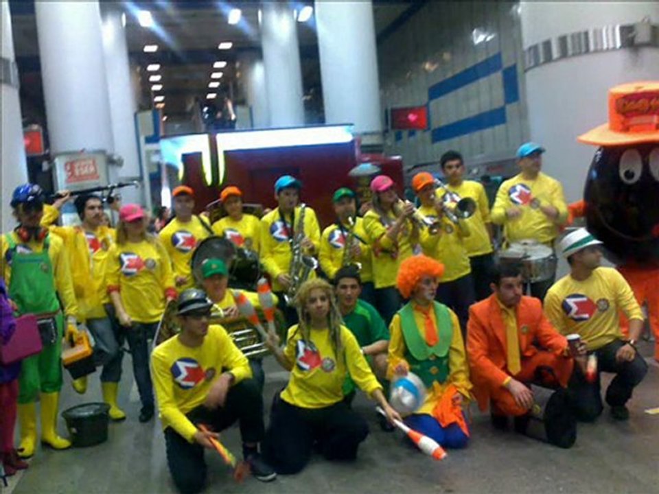 bando xl kahve dünyası acılışları bando takımı bando ekibi