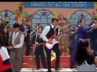 Karishma Kapoor & Saif Ali Khan in Sunoji Dulhan - Hum Saath Saath Hain