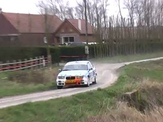 Yannick DELESALLE & Gérard TANCRE rallye des RdN 2011 / ES1