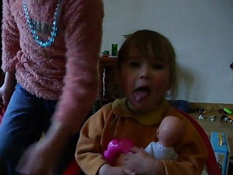 Les filles jouent