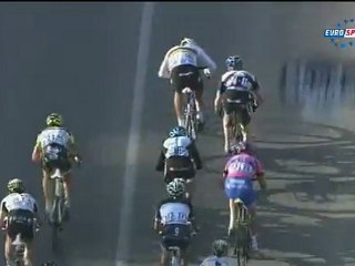 Tirreno Adriatico: İkinci etabın son anları