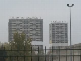 Destruction 2 tours ramon a mantes