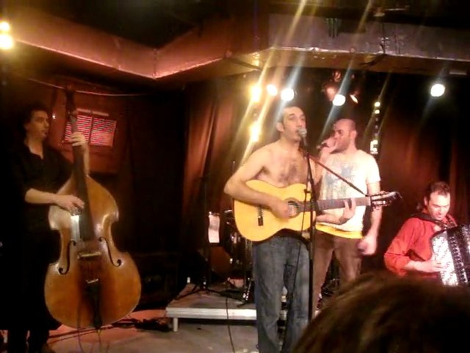 Sur les chemins de la boheme  - La Rue Ketanou - 8.03.11