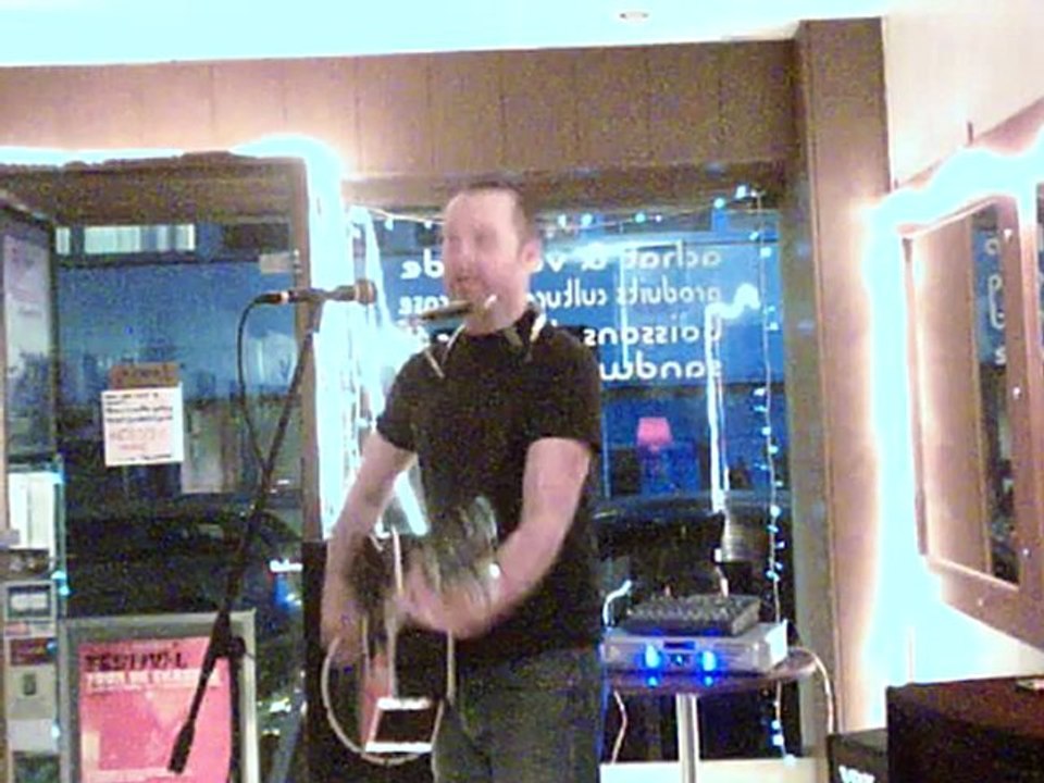 Malcolm Bauld 2 - Nov 08
