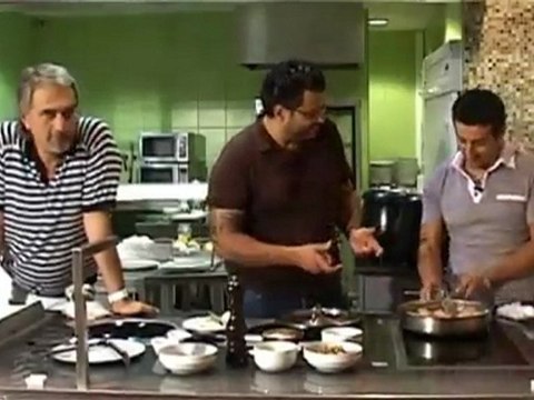 Курица с оливками и лимоном