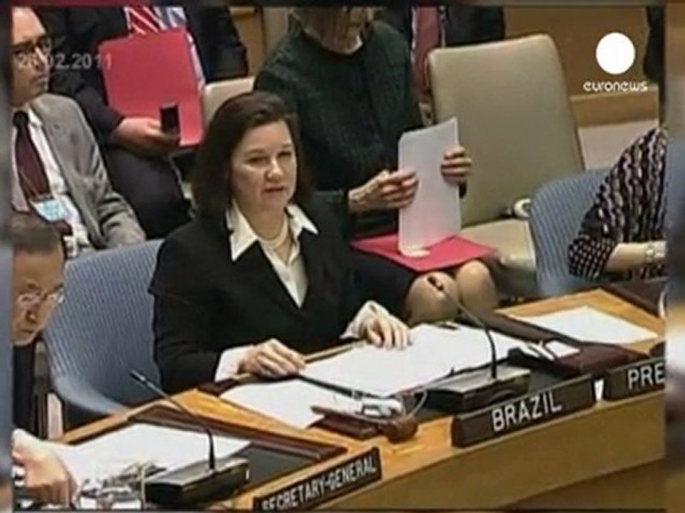 Diplomacy continues over Libya no-fly zone