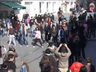 Maksimum Beyazlık, Maksimum Kutlama!