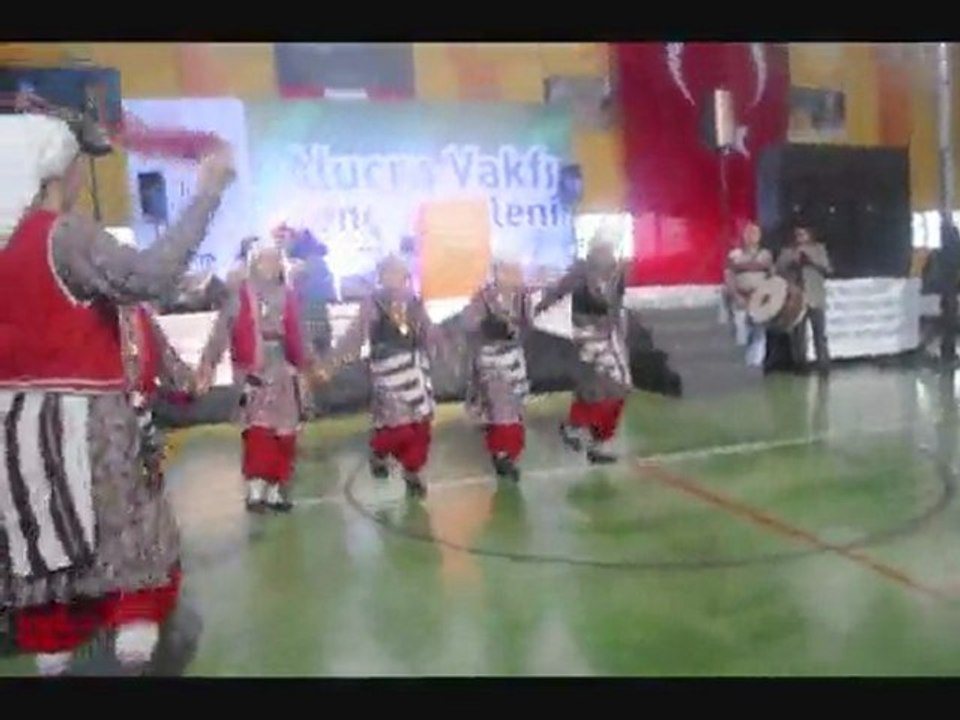 Alucra Vakfı Folklor Ekibi