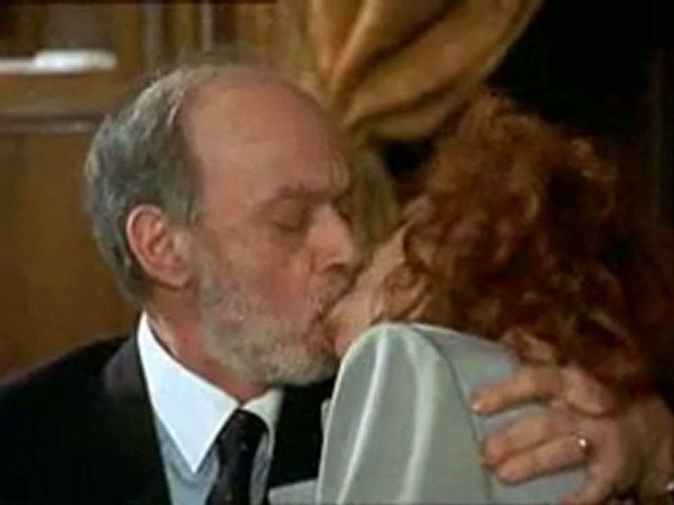 La Débandade [1999]  Claude BERRI - Bande annonce