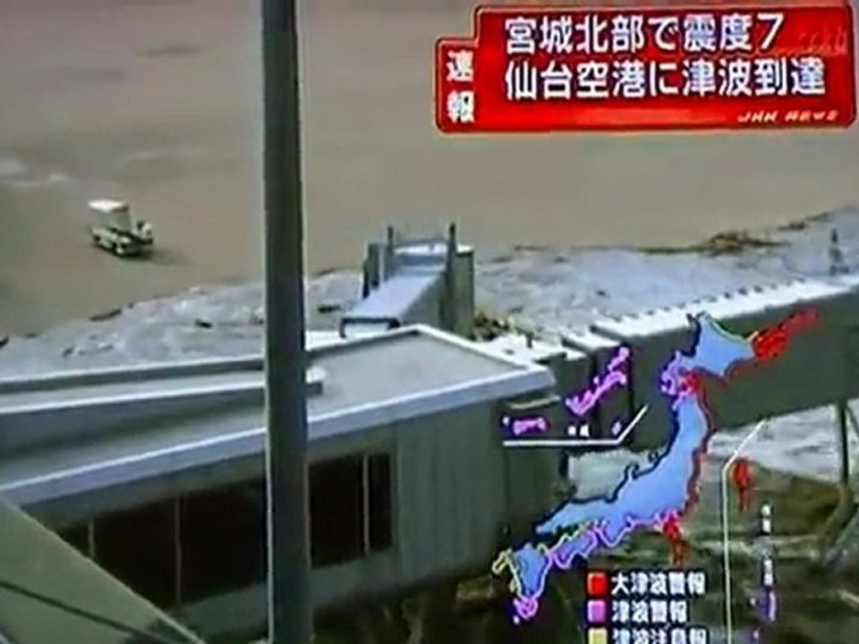 tsunami au japon a l'aeroport