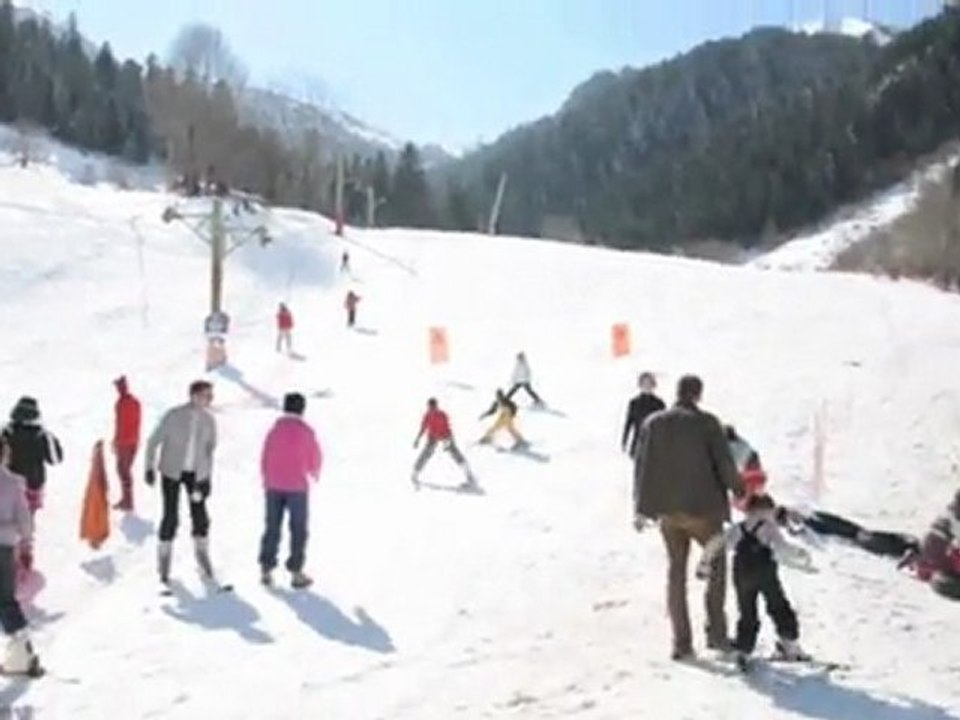 Bourg d'Oueil: skier en famille, quel plaisir