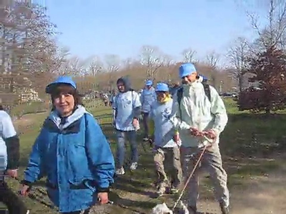 Initiation à la marche nordique du Comité Féminin du Loiret