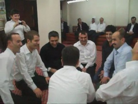 Kızılca Köyü 2.Yaren Gecesi Bu tavuğu kim çaldı ?