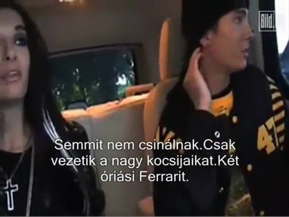 Bild.de - Bill és Tom Kaulitz nevetnek magukon